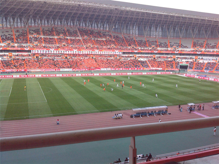 厦门体育场看台网架